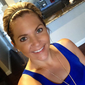 Meet your Posher, Nikole